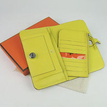 Load image into Gallery viewer, Hermes Wallet H001 Wallet Cow Leather Green