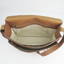 Load image into Gallery viewer, Hermes Steve H2812 Lambskin Coffee