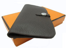 Load image into Gallery viewer, Hermes Wallet H2003 Ladies Cow Leather Coffee