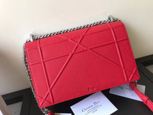 Load image into Gallery viewer, Dior Diorama Flap Bag In Red Grained Calfskin
