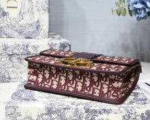 Load image into Gallery viewer, Dior 30 Montaigne Bag In Burgundy Oblique Jacquard Canvas