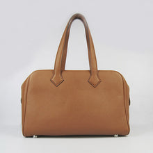 Load image into Gallery viewer, Hermes Togo leather handbag H2802 light coffee silver