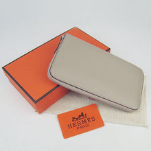 Load image into Gallery viewer, Hermes Wallet H016 Ladies Wallet Cow Leather Price
