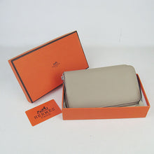 Load image into Gallery viewer, Hermes Wallet H016 Ladies Wallet Cow Leather Price
