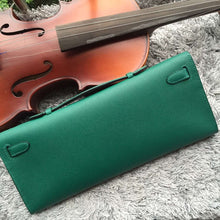 Load image into Gallery viewer, Hermes Green Handcrafted Kelly Cut Clutch
