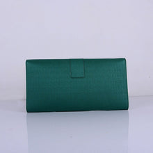 Load image into Gallery viewer, Yves Saint Laurent Lady Genuine Leather Purse Green 39321
