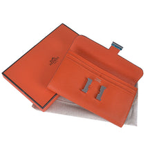 Load image into Gallery viewer, Hermes Wallet H6023 Ladies Cow Leather
