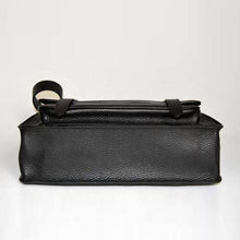 Load image into Gallery viewer, Hermes Steve 92111 Ladies Black
