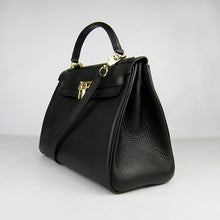 Load image into Gallery viewer, Hermes Kelly 32cm Togo Leather Handbag 6108 Black Golden
