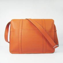 Load image into Gallery viewer, Hermes Steve H2812 Ladies Cow Leather
