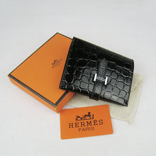 Load image into Gallery viewer, Hermes Wallet H006 Wallet Crocodile Black
