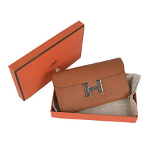 Load image into Gallery viewer, Hermes Wallet H6023 Ladies Cow Leather

