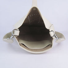 Load image into Gallery viewer, Hermes Evelyne I handbag H6309 beige silver
