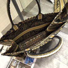 Load image into Gallery viewer, Dior Book Tote Bag In Yellow Animals Embroidered Canvas
