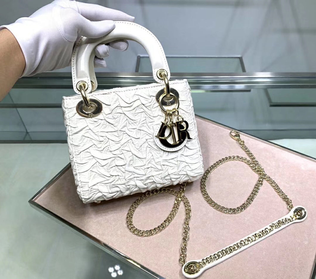 Dior mini chain discount bag