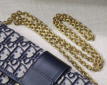 Load image into Gallery viewer, Dior 30 Montaigne Clutch Bag In Blue Oblique Canvas
