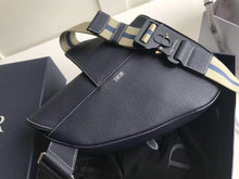 Load image into Gallery viewer, Dior Men&#39;s Saddle Belt Bag In Navy Grained Calfskin
