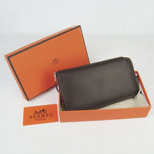 Load image into Gallery viewer, Hermes Wallet H016 Ladies Cow Leather
